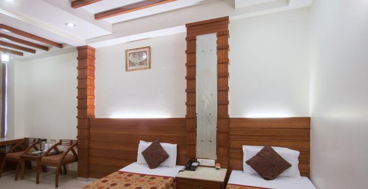 Hotel Aster Inn New Delhi Exterior foto